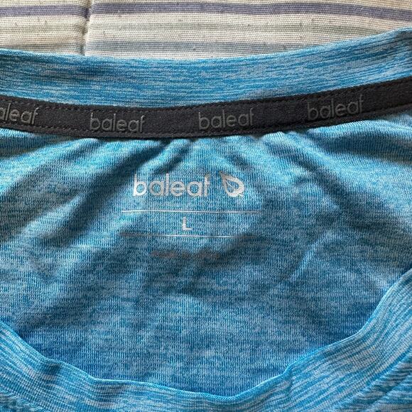 baleaf Short Sleeve Crewneck Athletic Tee - Picture 3 of 6